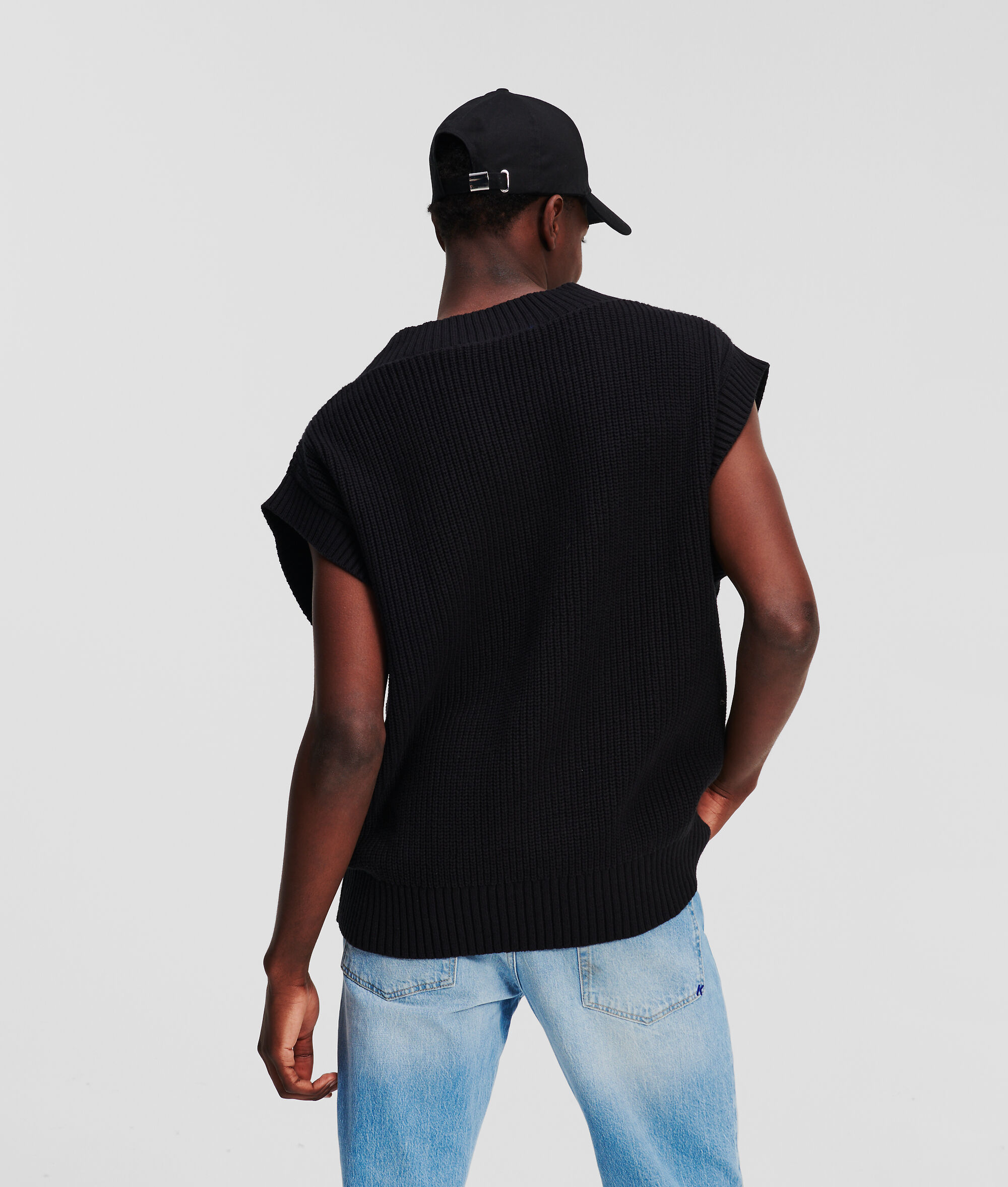 (image for) Classic KLJ Oversized Jumper Vest